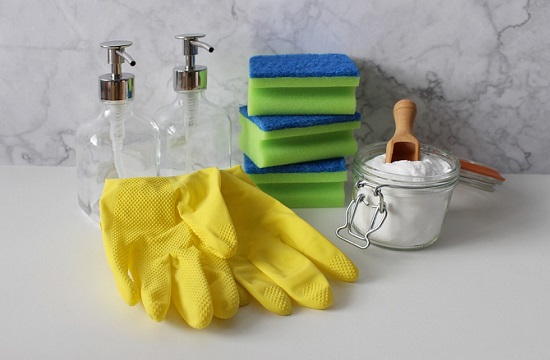 Limpia tus baños con bicarbonato de sodio