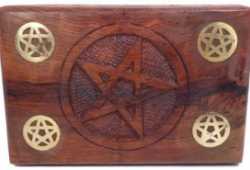 Caja de Madera tarot Tallada con Cinco Pentagramas