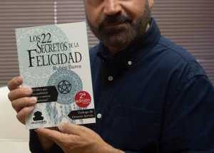 Tarot de Rubén Barea, de confianza.