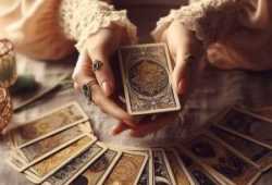  Tarot Espiritual de Confianza 